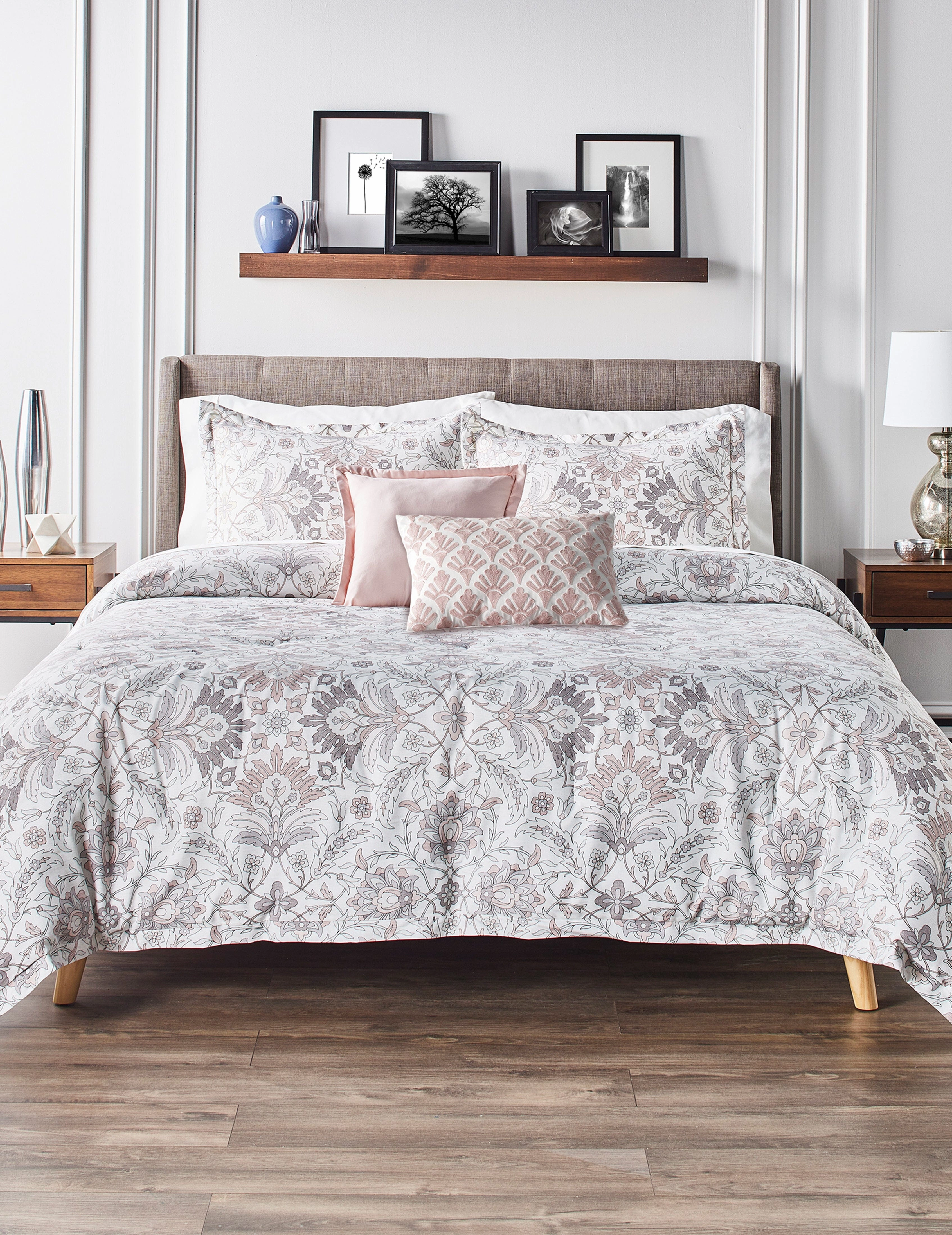 Callista Comforter Set
